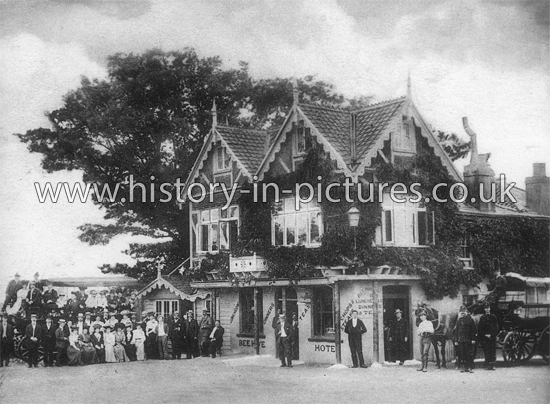 Beehive Hotel, Hainault Forest, Lambourne End, Essex. c.1905